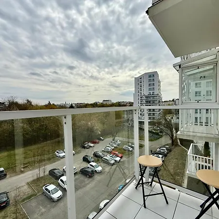Easy Rent - Kompozytorów Polskich 96, 24h Check-in *